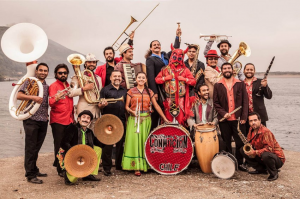 Banda Conmocion homenajea al carnaval de La Tirana