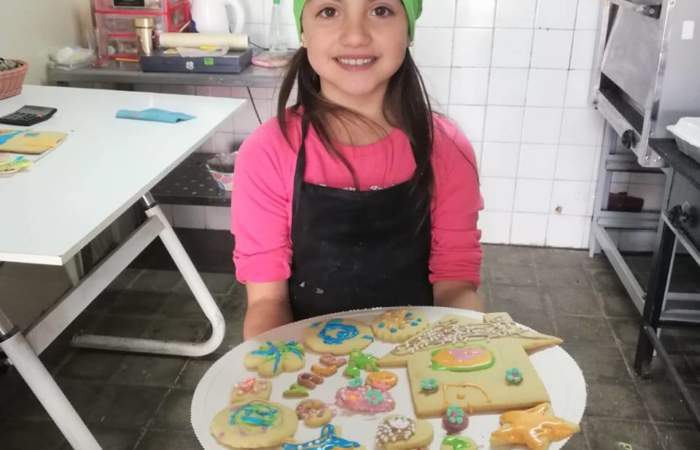 Chocolate y Merkén: talleres de repostería para niños en Lo Cañas