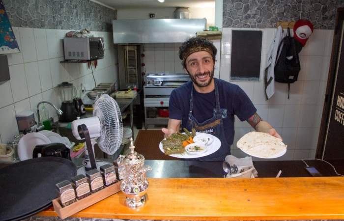 De Oriente Shawarma, el secreto de la cocina libanesa está en barrio Italia