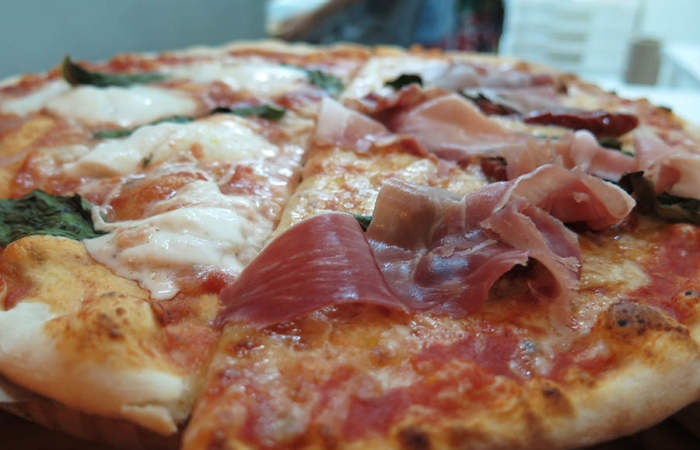 San Romano: Un pizzaiolo de lujo y pizzas desde $ 3.900 en Viña del Mar