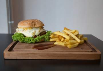 +58 Food: Las nuevas arepas y hamburguesas que llenan de sabor Plaza Italia