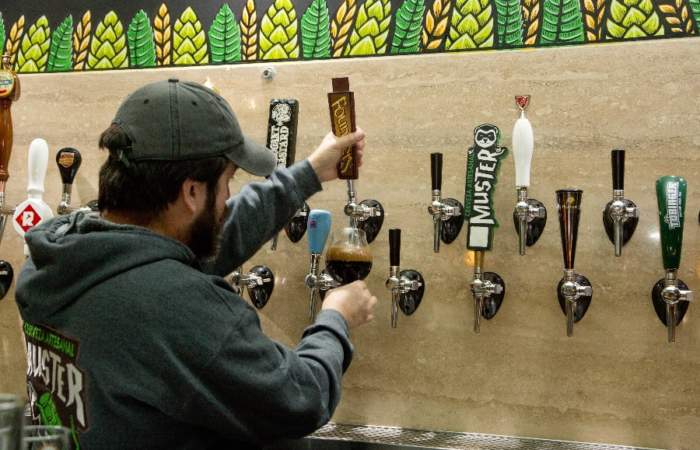 Beer Garden El Mesón celebrará el St. Patrick’s Day con regalos cerveceros