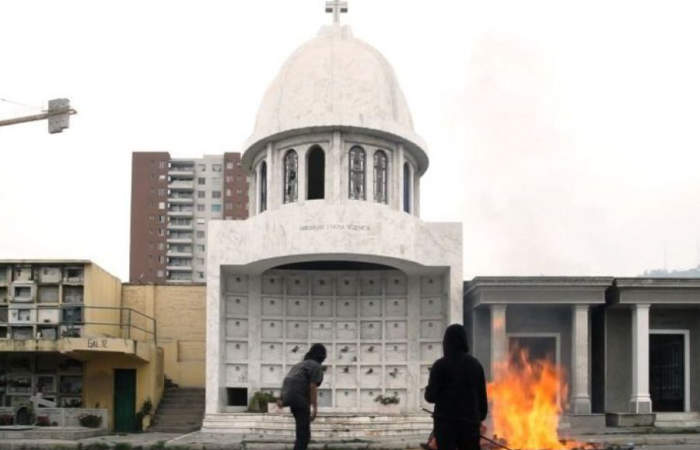 Dios: El documental que ofrece una singular y crítica mirada a la religiosidad en Chile