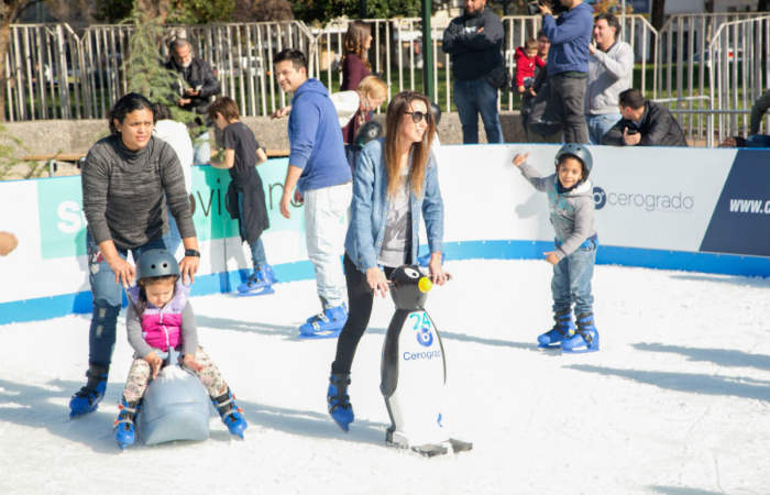 Las pistas de patinaje en hielo más entretenidas de Santiago