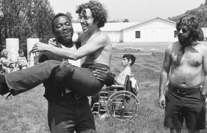 Campamento extraordinario: el documental de los Obama que revive la lucha por los derechos de las personas con discapacidad