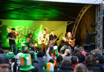 El Festival San Patricio llenará de danza y música irlandesa la Plaza de Armas de Santiago