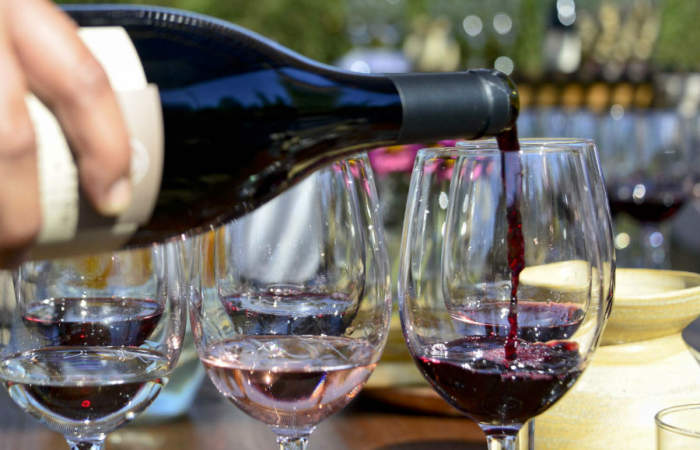 Una fiesta de vinos independientes se tomará un palacio del barrio Concha y Toro