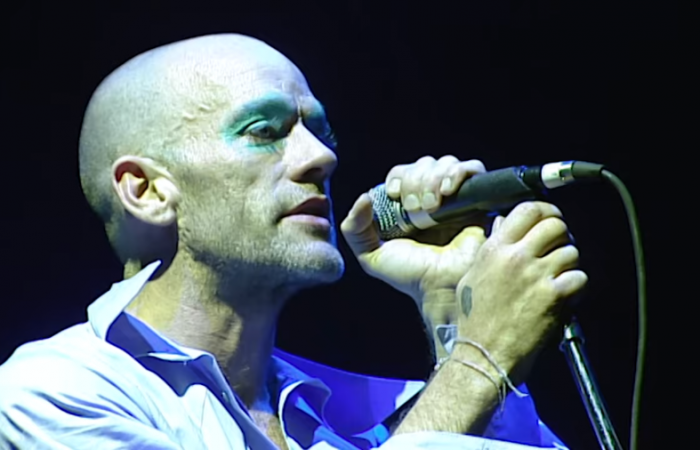 El increíble concierto de R.E.M en Glastonbury llega gratis a YouTube (y por tiempo limitado)