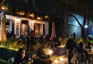 Verde Sazón: una terraza para comer rico y sin carne en barrio Italia