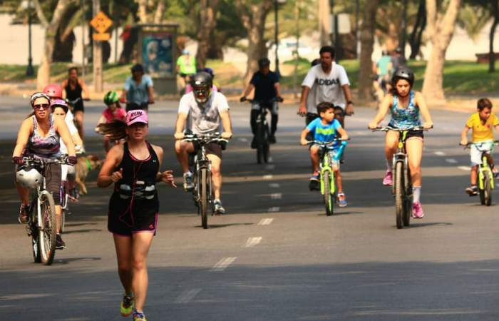 La CicloRecreoVía vuelve a tomarse las calles de Santiago con más 5 kilómetros de recreación