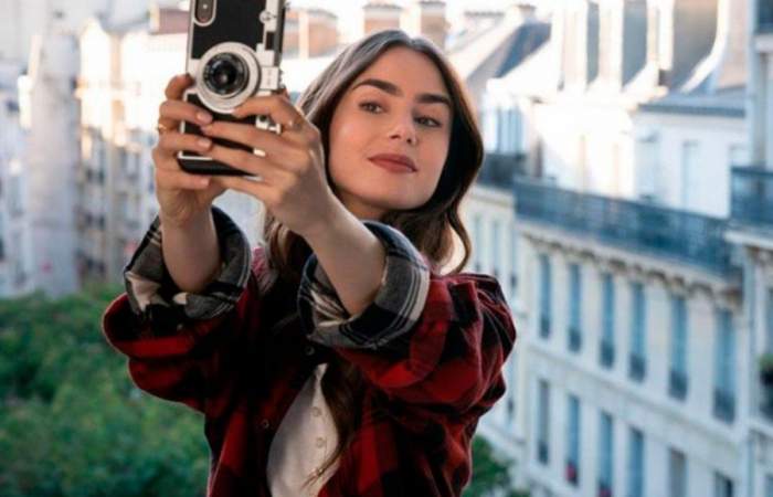 El tráiler de la segunda temporada de Emily en París adelanta más drama, más glamour y más romances