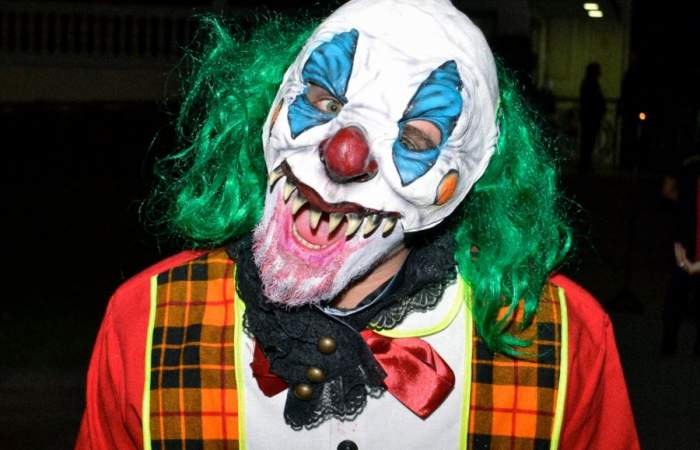 tema bulto Artesano Blondie festejará Halloween con una fiesta online de miedo