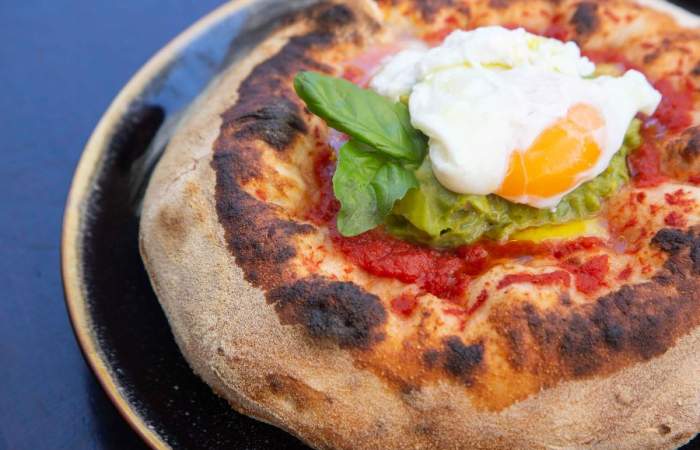Diávola Alta Pizza: lujuria, buena mano y amor por el ingrediente nacional en la nueva pizzería imperdible