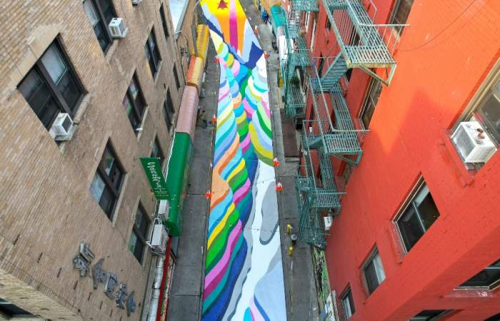 Al estilo del Paseo Bandera: así es la nueva intervención de Dasic Fernández en el Chinatown de Nueva York