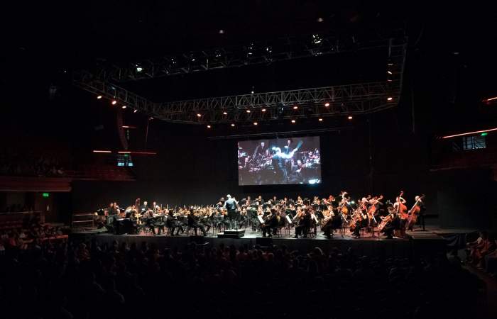 De película, el concierto con la música de Cinema Paradiso y Tiburón en versión orquestal