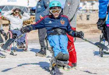 En Parques de Farellones abre la primera escuela de esquí para personas en situación de discapacidad