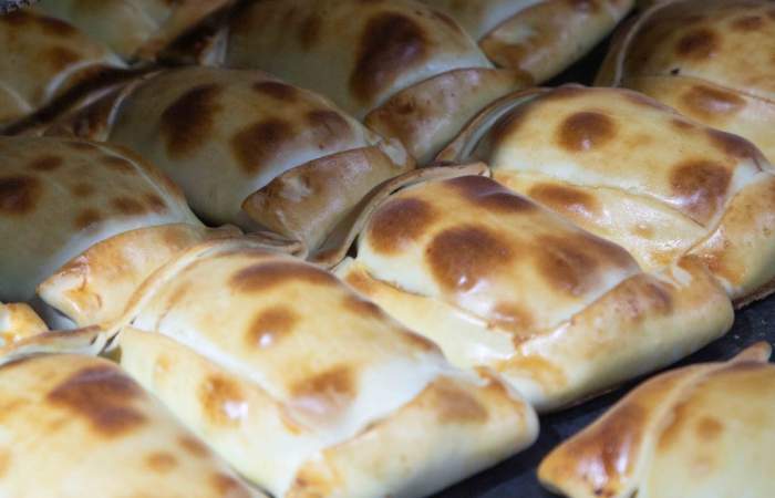 Probarán 60 en total: expertos elegirán a las mejores empanadas de Santiago del 2022