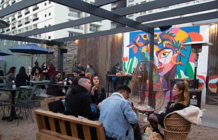 21 agradables terrazas en Santiago para darle la bievenida a la primavera