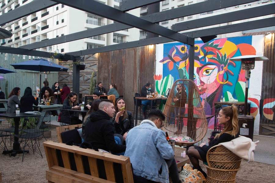 23 agradables terrazas en Santiago para sacarle provecho a la primavera