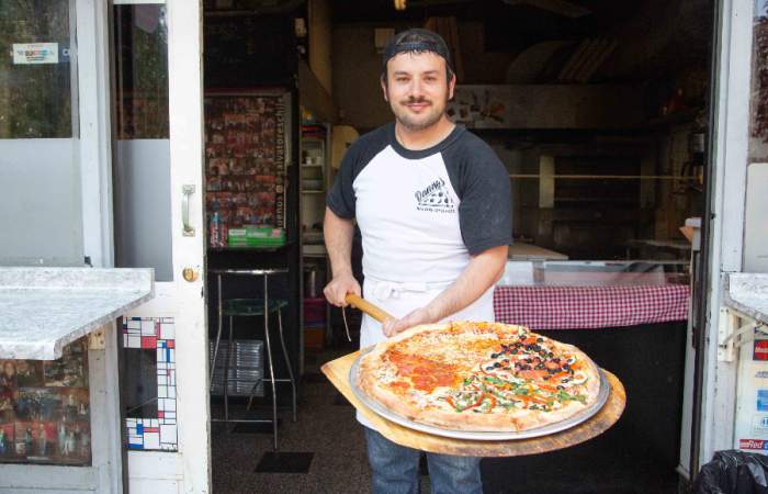 Danny’s New York Style Pizza: la pizzería de barrio con trozos desde $1.890