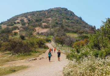 Sube el cerro Manquehuito con una clase gratuita de trail running