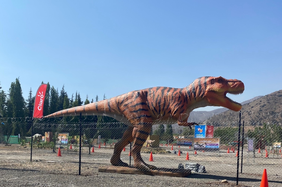 Dinosaurios Auto Tour: animatronics prehistóricos invaden Espacio Riesco