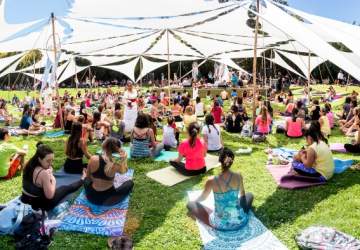 Wanderlust: el festival de yoga más grande del mundo vuelve al Parque Araucano