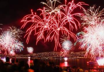 Vuelve al Año Nuevo en el mar: así será el show de fuegos artificiales en Valparaíso y Viña para recibir el 2022