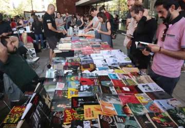 Ferias, talleres, firmas de autores, teatro y muchas otras actividades para celebrar el Día del Libro 2022