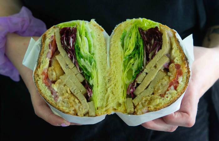 Mammaterra: la hamburguesería de Providencia que los vegetarianos y veganos aman