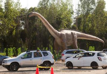 Por éxito de público la muestra Dinousarios Auto Tour se extiende por todo marzo