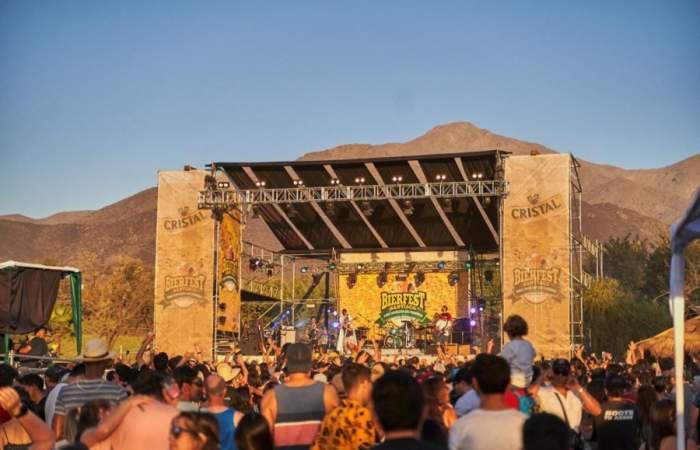 Bierfest Santiago vuelve al Parque Padre Hurtado con más de 150 variedades de cervezas y rock en vivo