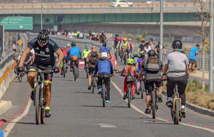 Hay un nuevo tramo de CicloRecreoVía en Santiago: tiene 3,3 kms para pasear por la calle