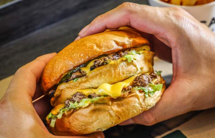 Local Burger: el lugar donde puedes comer todas las hamburguesas que quieras por $ 15.900