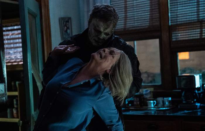 Laurie y Michael se enfrentan por última vez en Halloween: la noche final