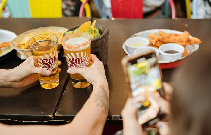 Cerveza Sol celebra #SolsticioChile con barra de sol mix y más de 8 horas de DJ Sets