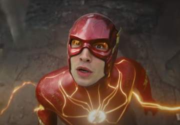 Flash: el veloz superhéroe de DC encabeza una entretenida cinta de realidades alternativas