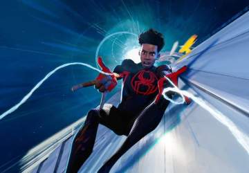 Spider-Man: a través del Spider-verso, la deslumbrante cinta animada que trae de vuelta a Miles Morales
