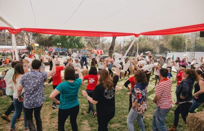 Con música, folclor y juegos: las Fiestas Patrias se tomarán parques y plazas de Providencia