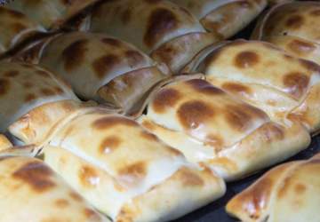 Los Gansos: las empanadas que nunca fallan en el ranking de las mejores de Santiago