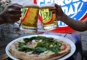 Saint George’s Day: el nuevo tenedor libre de pizzas con refill de cerveza en barrio Yungay