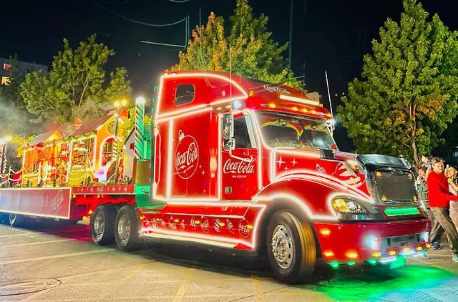 Caravana Navide a Coca Cola 2023 en Santiago centro fecha y recorrido