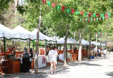 Ferias navideñas en Santiago 2023: las imperdibles para pasear y comprar los regalos