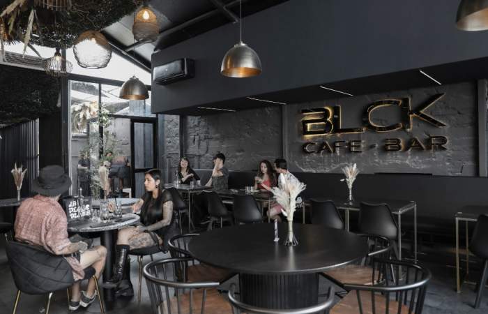 Los restaurantes y bares temáticos en Santiago que sorprenden con sus conceptos