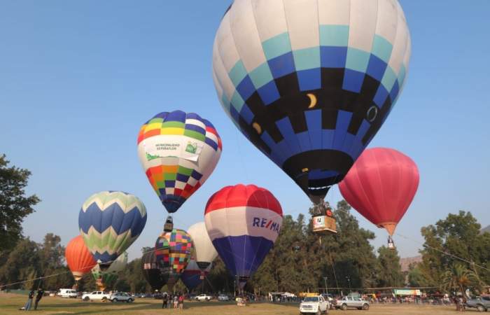 Festival de globos de Peñaflor 2024: ya puedes participar por vuelos gratis