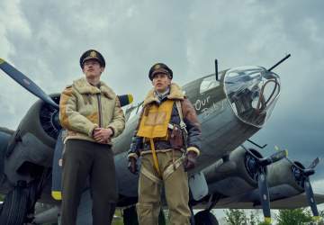 Masters of the air: la trepidante serie de Apple TV+ que revive el drama del combate aéreo en la Segunda Guerra