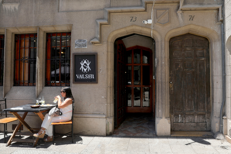 Valshi Restaurante & Bar
