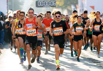 Maratón de Santiago 2024: conoce los desvíos y cortes de tránsito por el evento deportivo