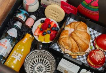 Los desayunos a domicilio más tentadores para regalar en el Día de la Madre 2024