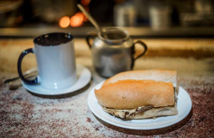 Donde Tito: desayuno de campeones en La Vega Central